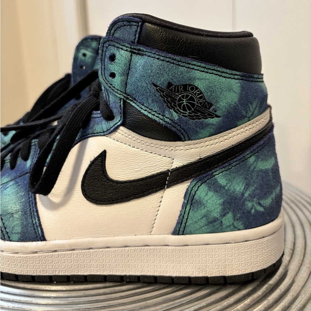 Air Jordan 1 Retro High OG TD 'Tie-Dye' - Picture 8 of 16
